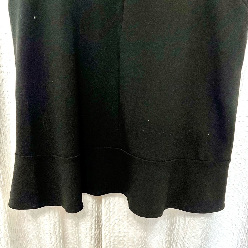 Express Ruffle Hem Dress - Picture 3 of 4